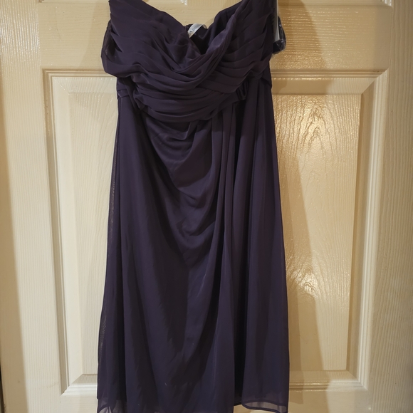 Dresses & Skirts - Strapless Draped Evening Dress in Deep Plum